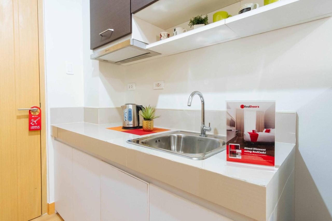 Апартаменты Reddoorz Premium @ Smdc Fairview Кесон-Сити Экстерьер фото